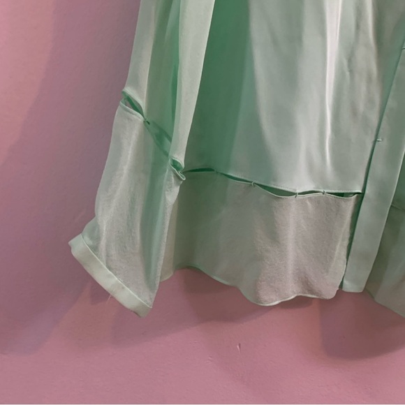 Tahari Silk Blouse - Picture 5 of 5